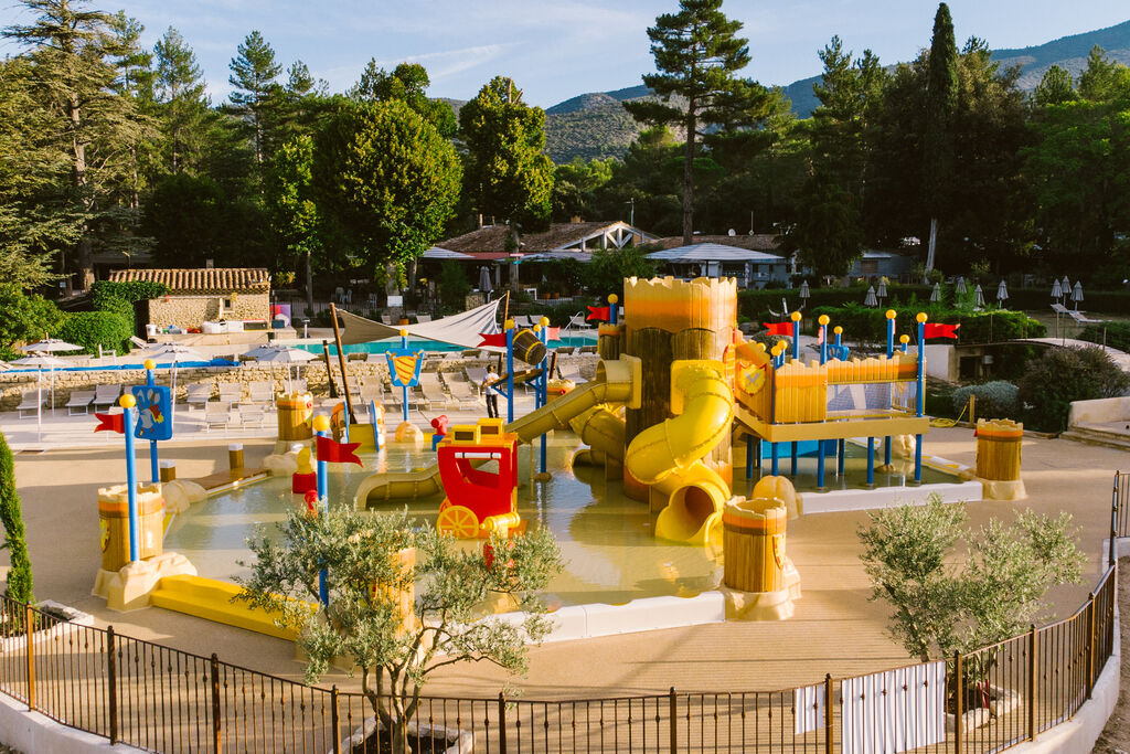 Naturiste Belezy, Camping Provence-Alpen-Cte d'Azur - 15