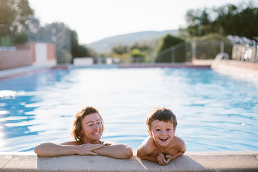 naturiste familie Vakantiepark Naturiste Sabliere - LIBRANOO, Familie vakantie in Barjac  Languedoc Roussillon, camping Franceloc